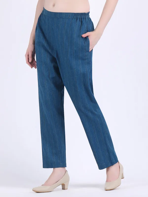 Navy_Cotton_Flex_Self_Striped_Co_Ord_Set_For_Women