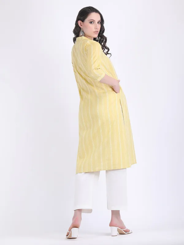 Yellow_Handloom_Cotton_French_Vanilla_Comfort_Wear_Kurta_Set_For_Women