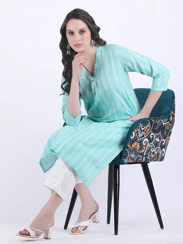 Light_Blue_Handloom_Cotton_Beach_Grass_Comfort_Wear_Kurta_Set_For_Women