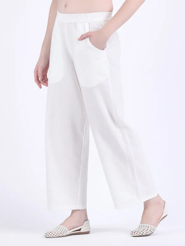 White_Cotton_Flex_Lucent_Comfort_Wear_Co_Ord_Set_For_Women