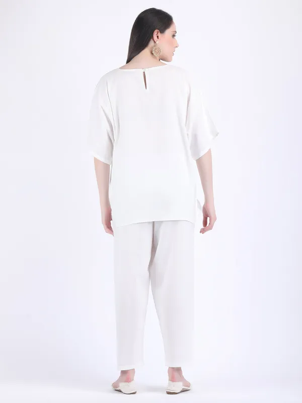 White_Cotton_Flex_Lucent_Comfort_Wear_Co_Ord_Set_For_Women