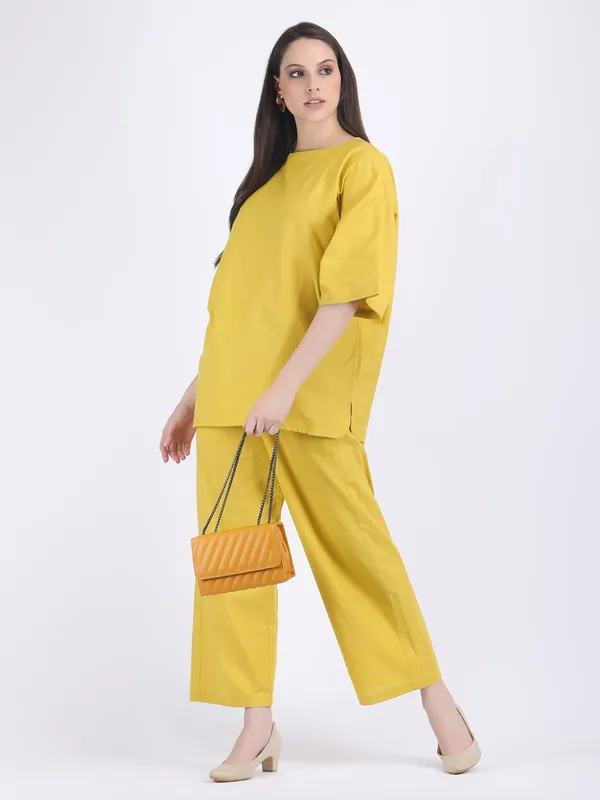 Yellow_Cotton_Flex_Lemon_Curry_Comfort_Wear_Co_Ord_Set_For_Women