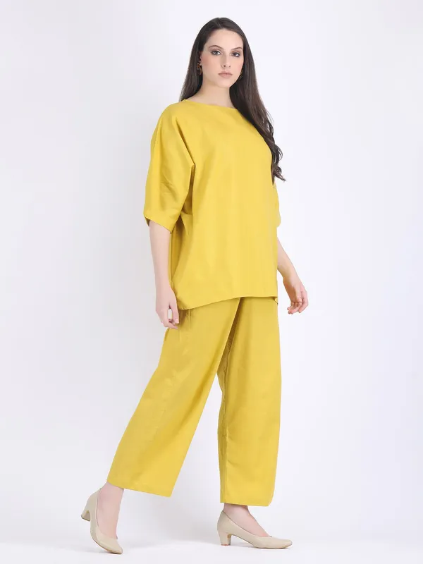 Yellow_Cotton_Flex_Lemon_Curry_Comfort_Wear_Co_Ord_Set_For_Women