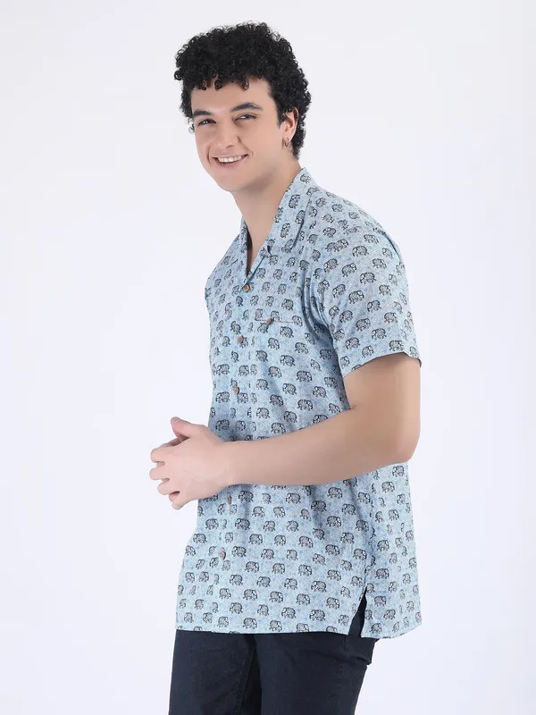 Blue_Cotton_Elephant_Print_Summer_Shirt_For_Men