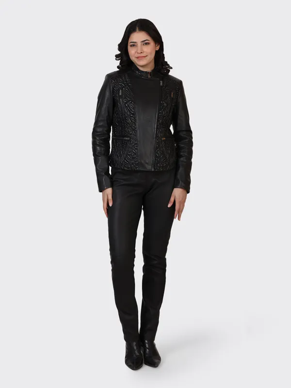 Black_Leather_Jacket_For_Women