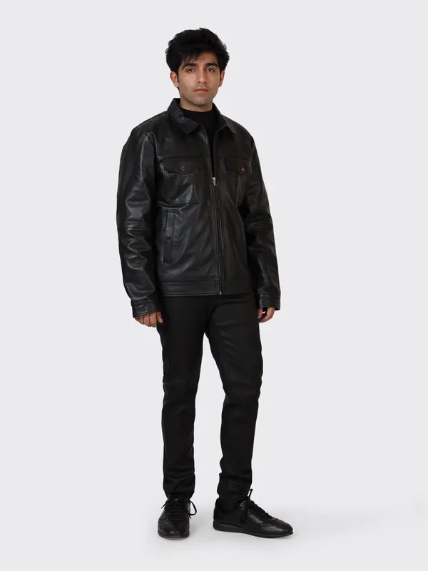Black_Leather_Jacket_For_Men