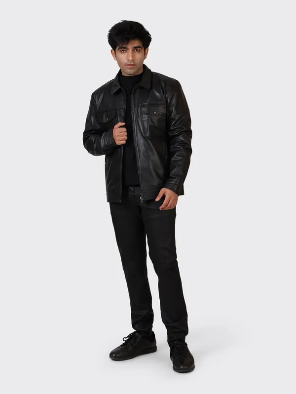 Black_Leather_Jacket_For_Men