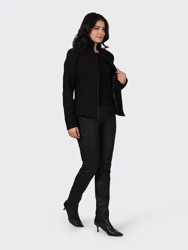 Black_Wool_Woollen_Jacket_For_Women