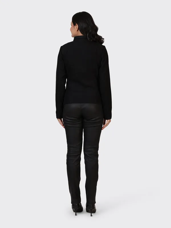 Black_Wool_Woollen_Jacket_For_Women