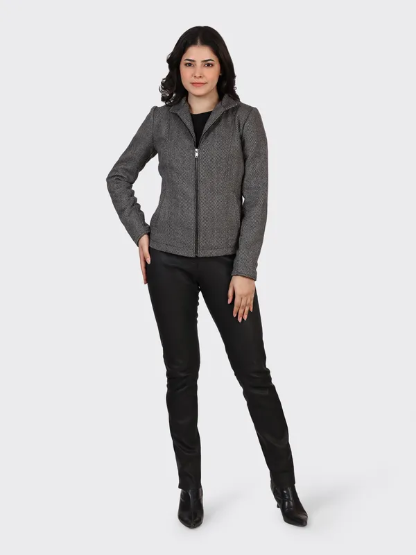 Grey_Wool_Zigzag_Woollen_Jacket_For_Women