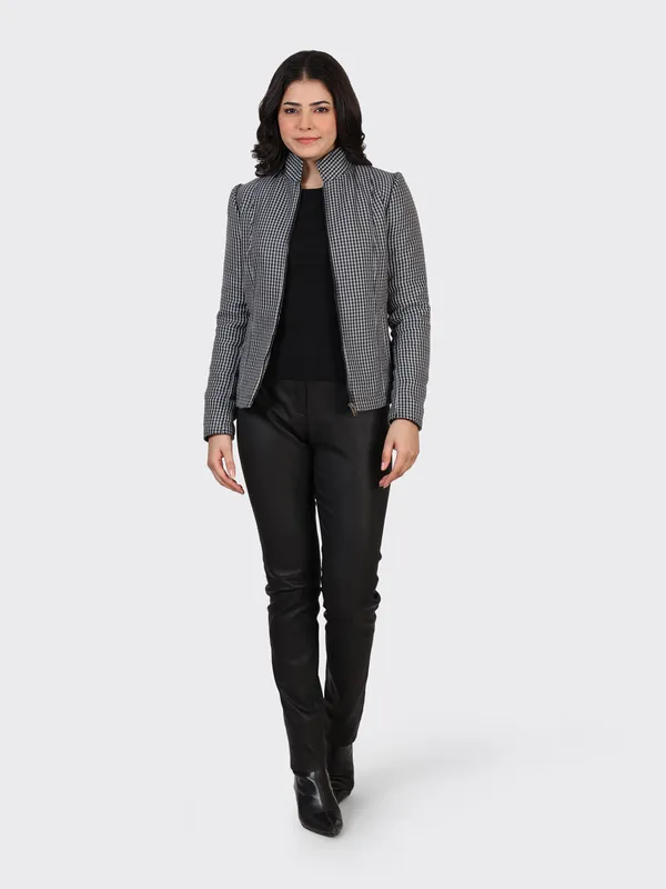 Grey_Wool_Cross_Woollen_Jacket_For_Women