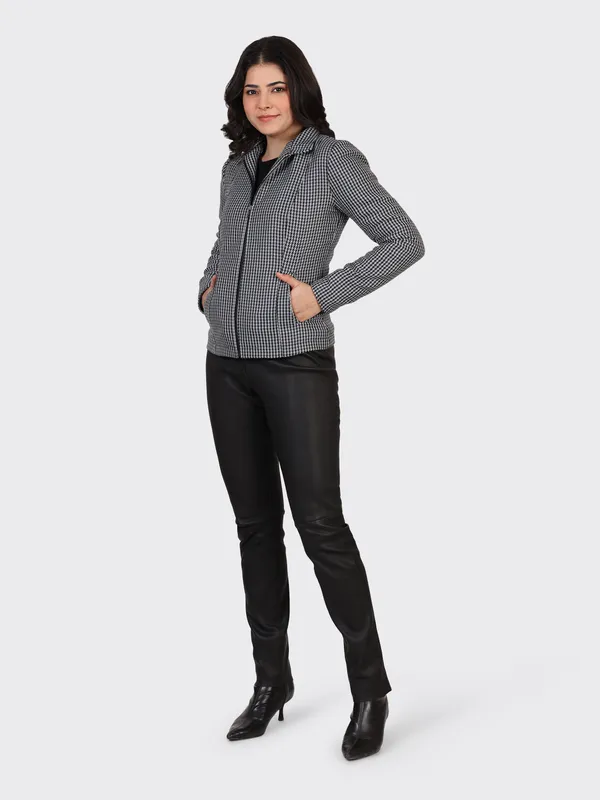 Grey_Wool_Cross_Woollen_Jacket_For_Women