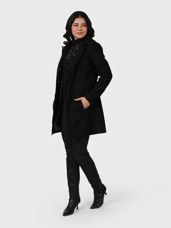 Black_Wool_Woollen_Jacket_For_Women