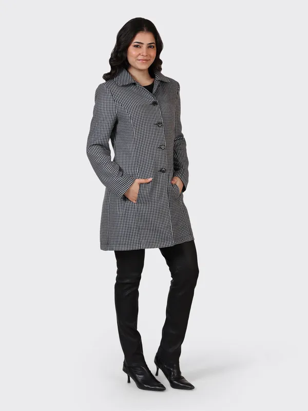 Grey_Wool_Cross_Woollen_Jacket_For_Women