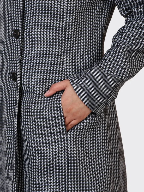Grey_Wool_Cross_Woollen_Jacket_For_Women
