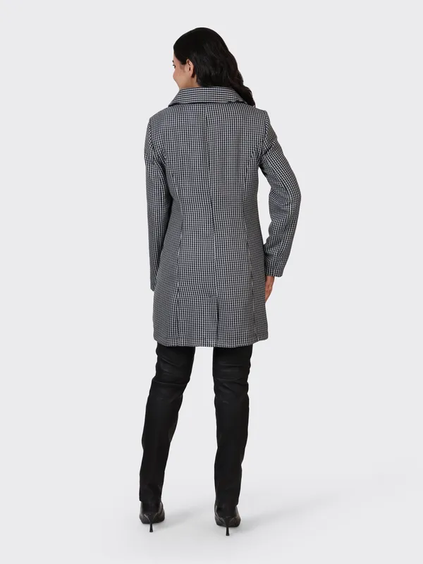Grey_Wool_Cross_Woollen_Jacket_For_Women