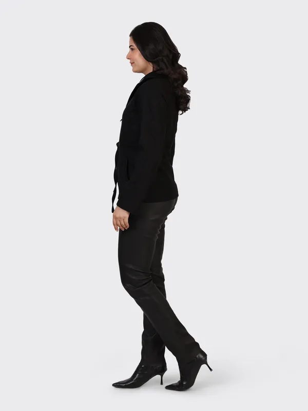 Black_Wool_Woollen_Jacket_For_Women