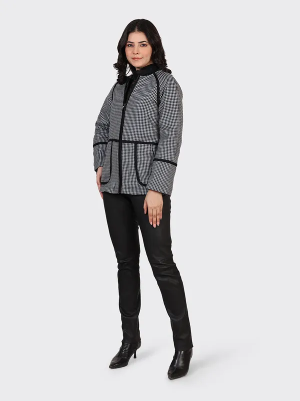 Grey_Wool_Cross_Woollen_Jacket_For_Women
