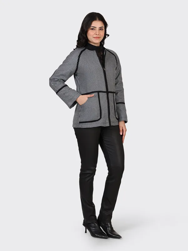 Grey_Wool_Cross_Woollen_Jacket_For_Women