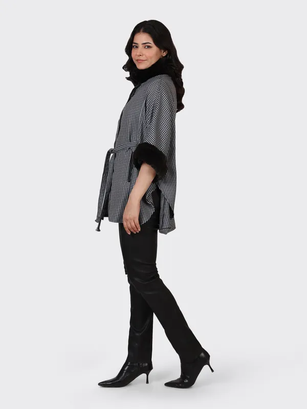 Grey_Wool_Cross_Woollen_Cape_Jacket_For_Women
