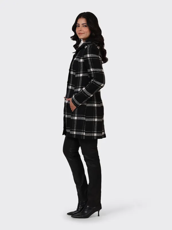 Black_Wool_Check_Woollen_Jacket_For_Women