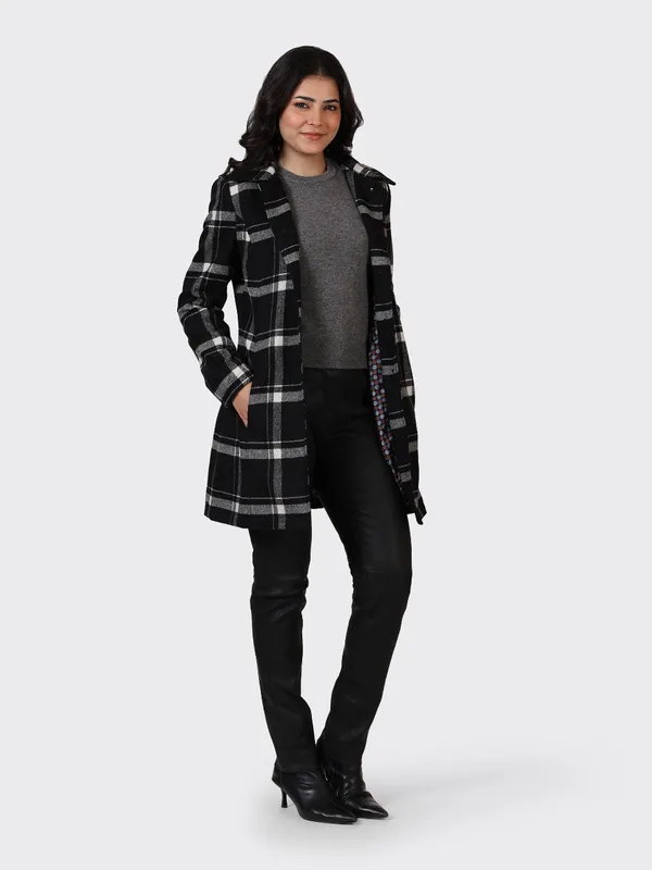 Black_Wool_Check_Woollen_Jacket_For_Women