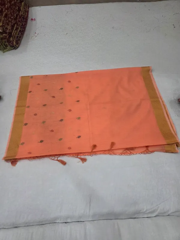 Peach_Cotton_Printed_Tassel_Border_Saree_For_Women