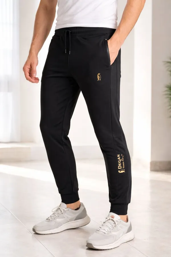 Black_Cotton_Slimfit_Zip_Pocket_Trouser_For_Men