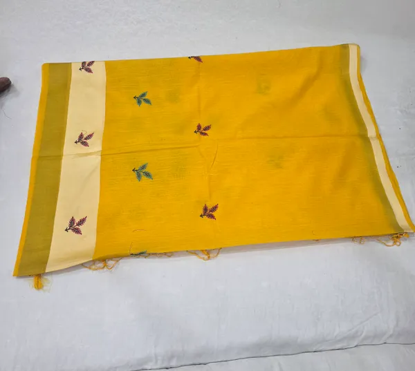 Yellow_Cotton_Floral_Printed_Saree_For_Women