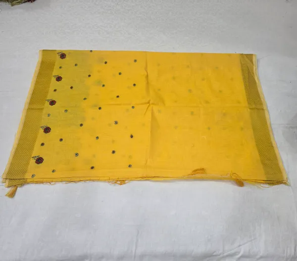 Yellow_Cotton_Paisley_Print_Saree_For_Women