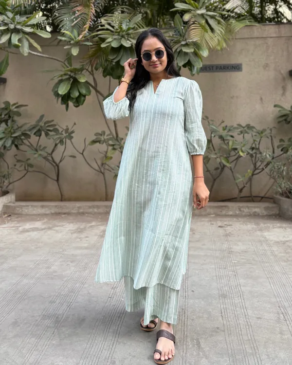 Sea_Green_Cotton_Premium_Kurta_Set_For_Women