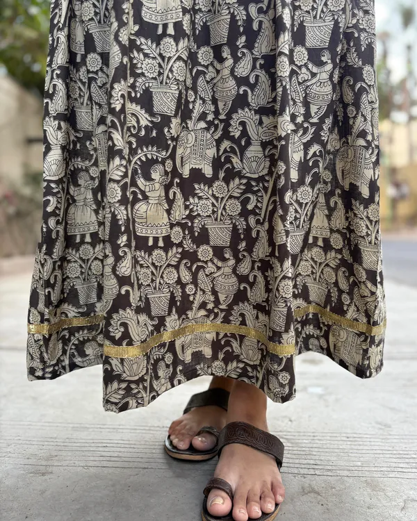 Black_And_Beige_Cotton_Premium_Dress_For_Women
