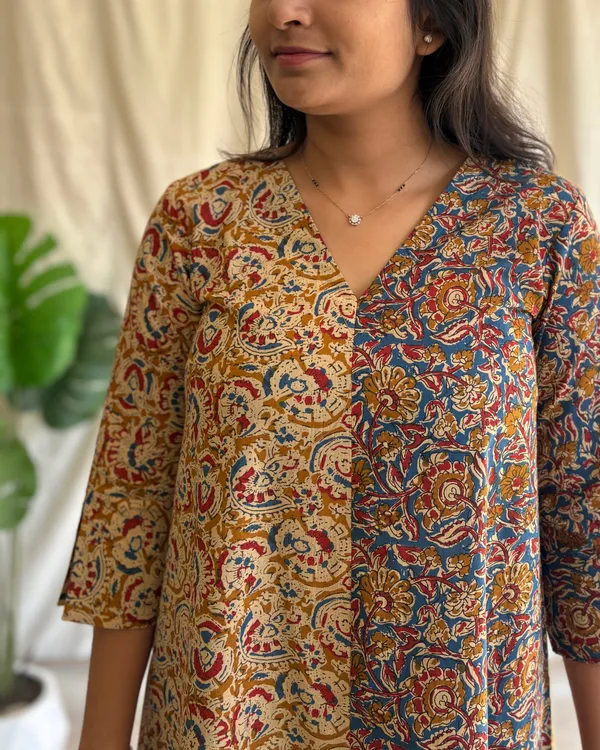 Multicolour_Cotton_Premium_Kurta_Set_For_Women