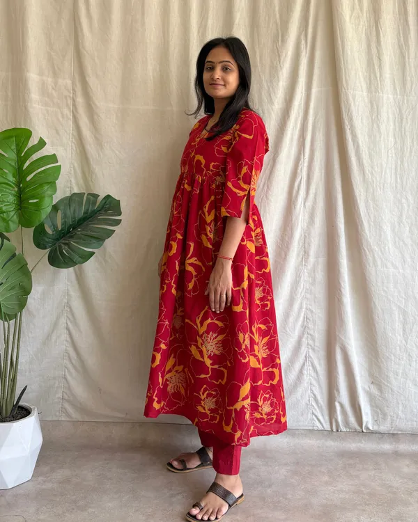 Red_And_Yellow_Cotton_Premium_Kurta_Set_For_Women