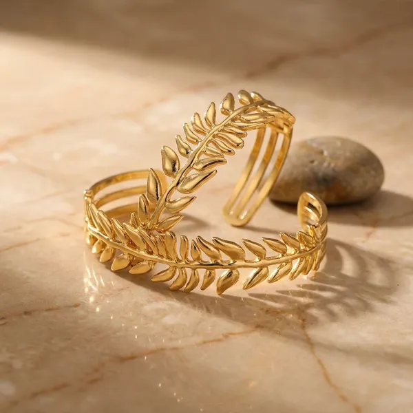 Kiyu_Ziyu_Exclusive_Collection_Gold-Tone_Leaf_Design_Cuff_Bracelet_Set_(Smart_6682)