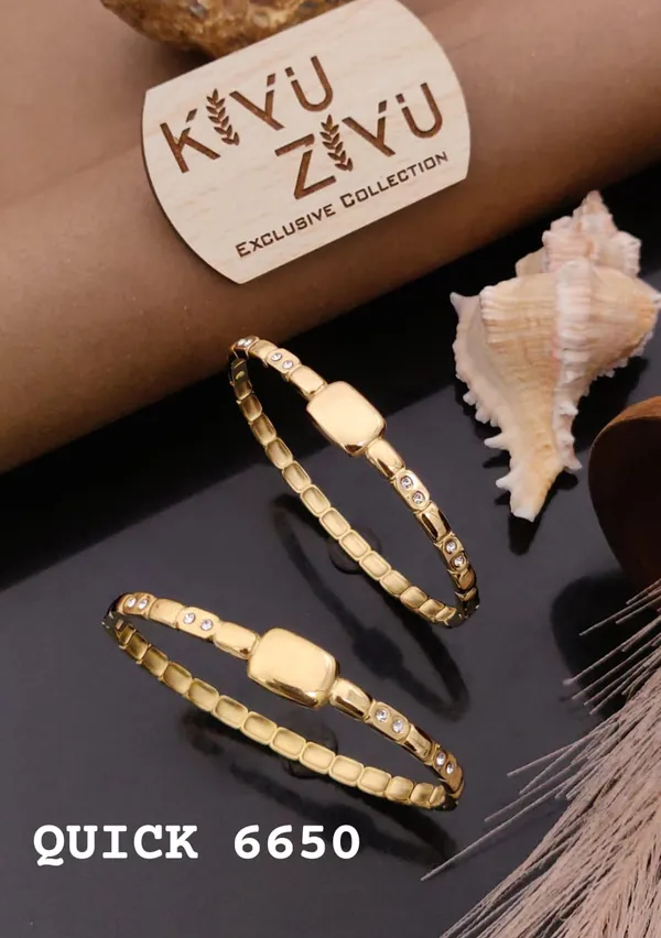 Kiyu_Ziyu_Exclusive_Collection_Gold-Tone_Beaded_Bracelet_Set_With_Crystal_Accents