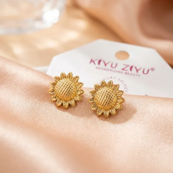 Golden_Sunflower_Textured_Stud_Earrings