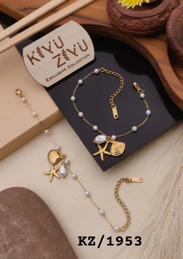 Kiviu_Ziviu_Exclusive_Collection_Starfish_And_Shell_Charm_Bracelet_With_Pearl_Beads_-_Gold_Tone