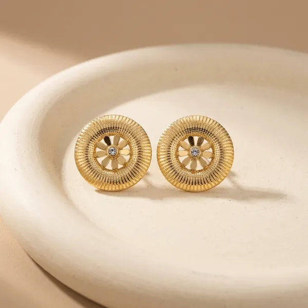 Golden_Round_Button_Earrings_With_Radial_Design