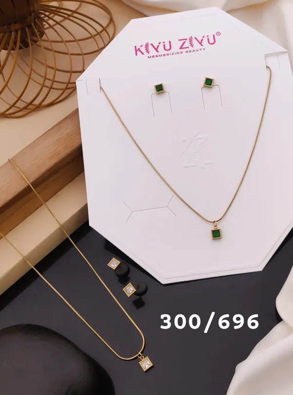 Green_Stone_Pendant_Necklace_And_Earrings_Set_-_Kivu_Zivu