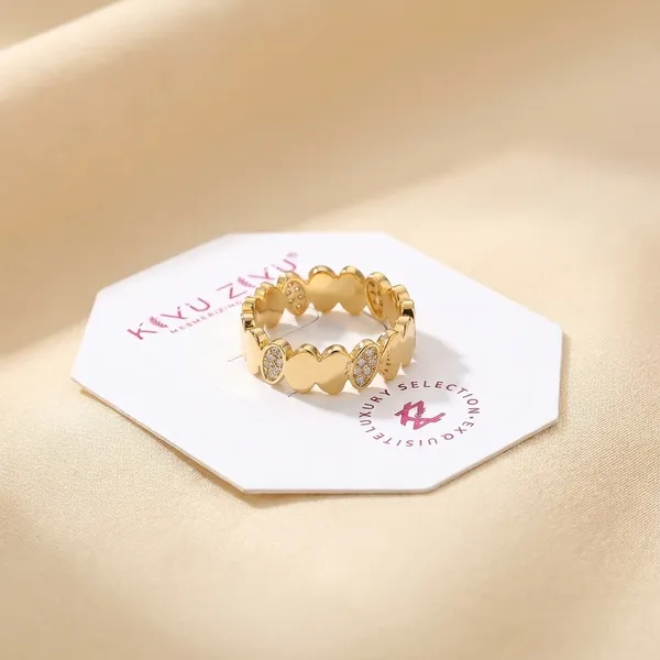 Elegant_Gold-Toned_Heart_&_Crystal_Ring