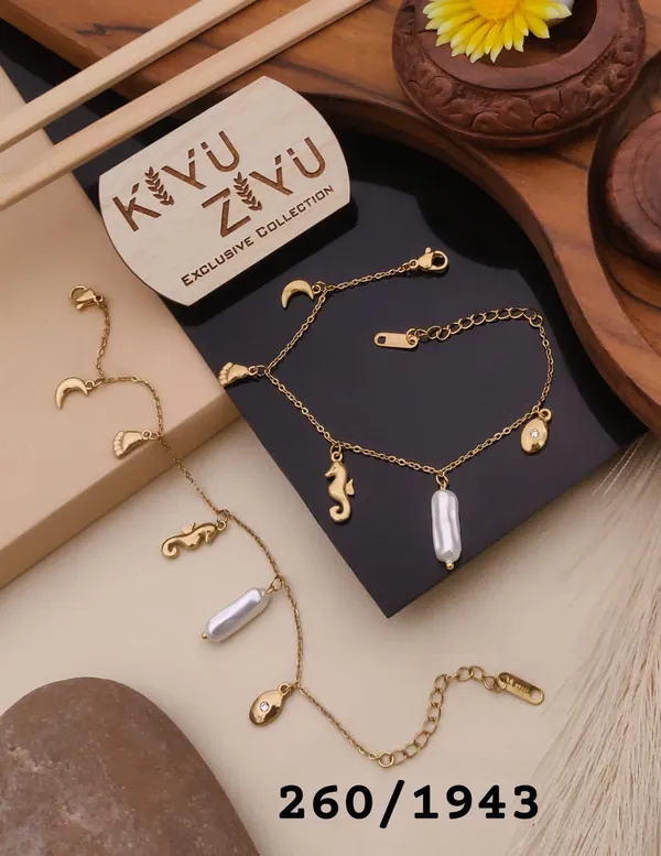 Kiyu_Zivu_Exclusive_Collection_Gold-Tone_Sea_Life_Charm_Bracelet_Set_(2_Pieces)