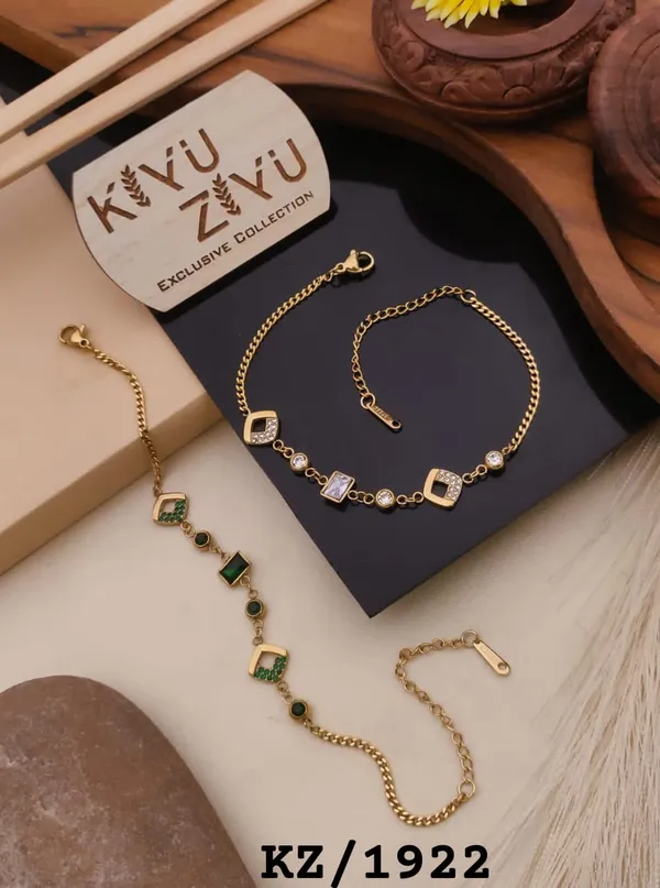 Kiyu_Ziyu_Exclusive_Collection_Bracelet_Set_-_Gold-Toned_With_Green_And_Clear_Gemstones_(Kz/19222)