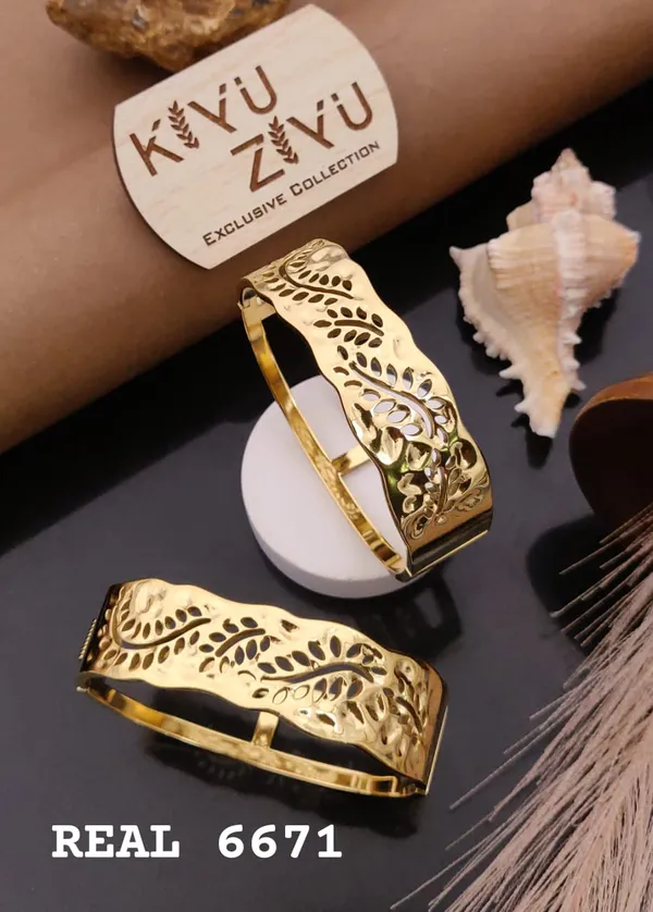 Exclusive_Collection_Gold-Plated_Leaf_Pattern_Bangles_(Set_Of_2)_-_Real_6671