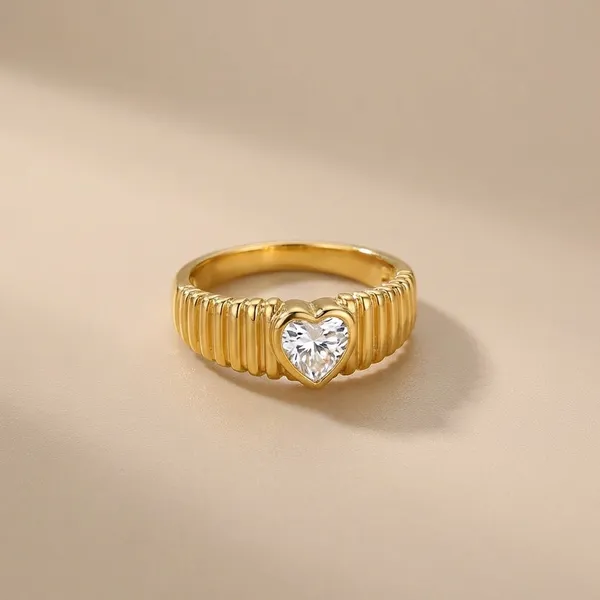 Elegant_Gold-Plated_Adjustable_Ring_With_Gemstone