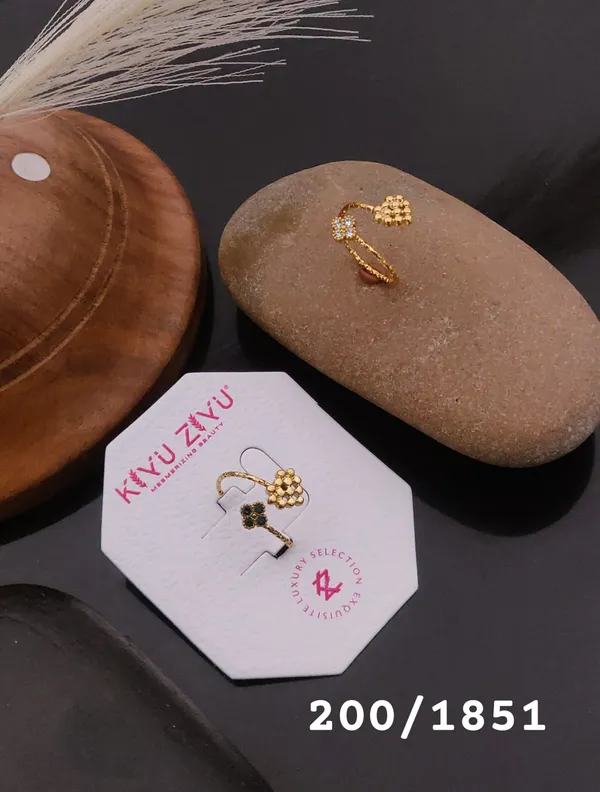 Minimalist_Gold-Tone_Candy_Cane_Rings_With_Crystal_And_Pearl_Accents