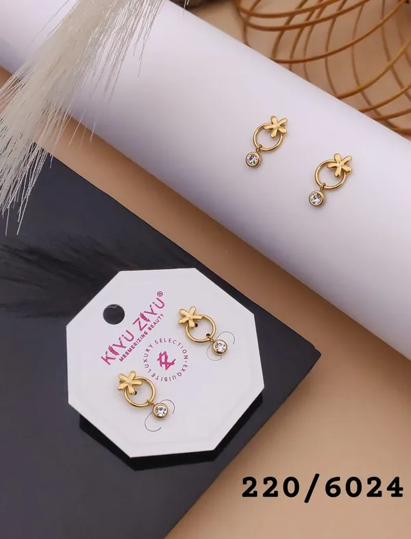 Gold-Toned_Bow_Ring_Stud_Earrings_With_Crystal_Charm