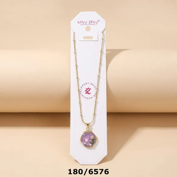 Crystal_Floral_Pendant_Necklace_With_Delicate_Chain