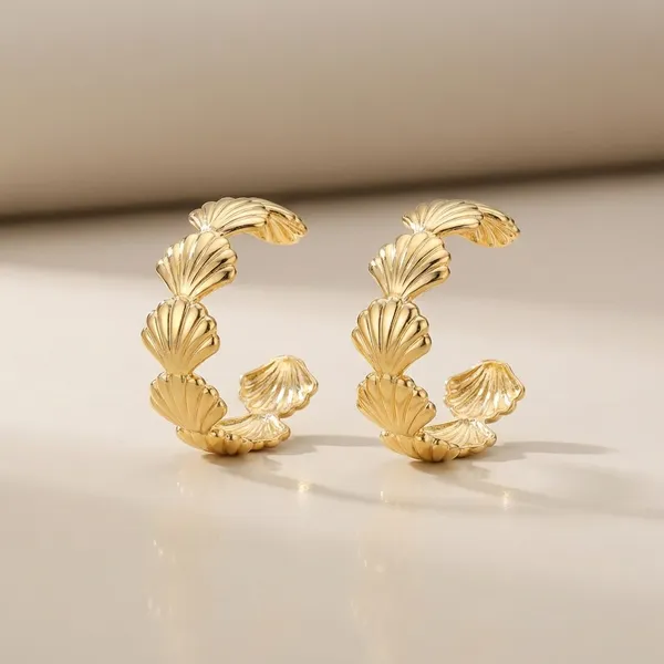 Kivu_Zivu_Exclusive_Collection_-_Golden_Shell_Charm_Bracelet_(Plain_6686)