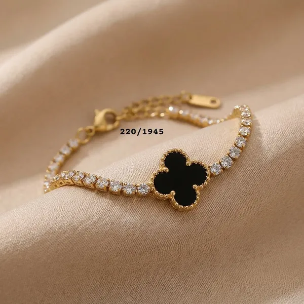 Elegant_Four-Leaf_Clover_Tennis_Bracelet_With_Black_Accent